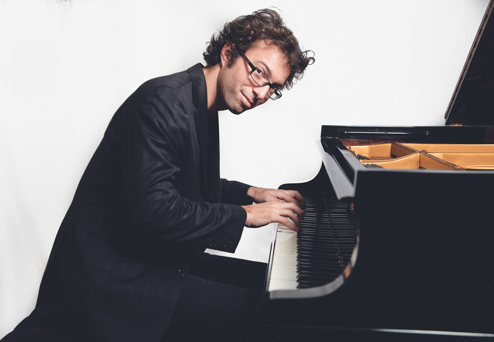 Simon Zaoui, пијанист - клиент на Jurak Studio